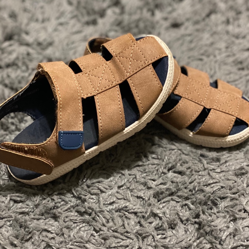 Size 8 toddler, great condition